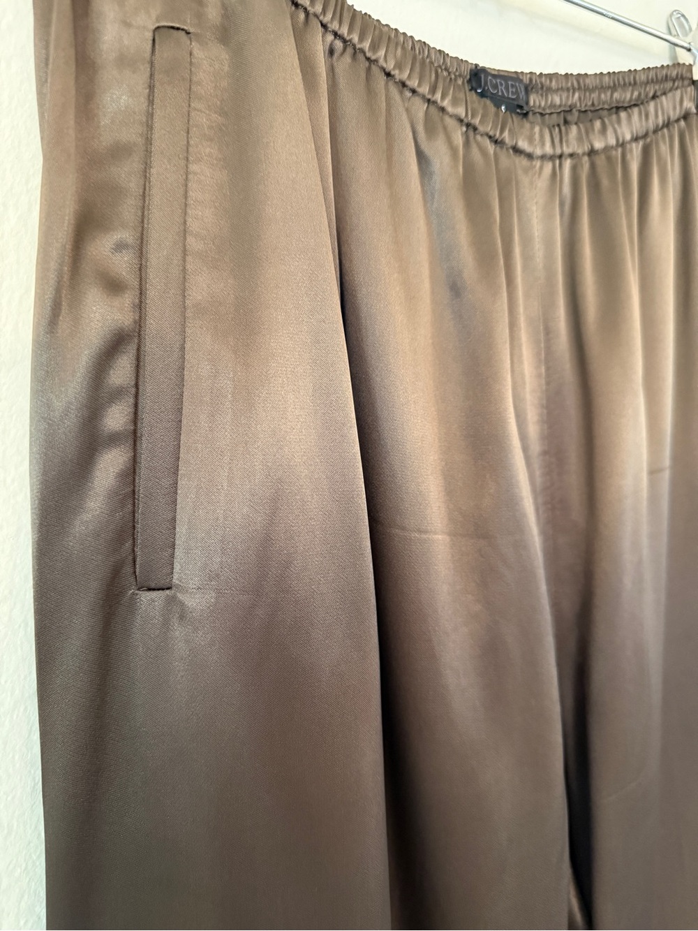 JCrew Cosmo pant in luster charmeuse in Smoky Wood brown - size small - CN714 - Picture 4 of 11